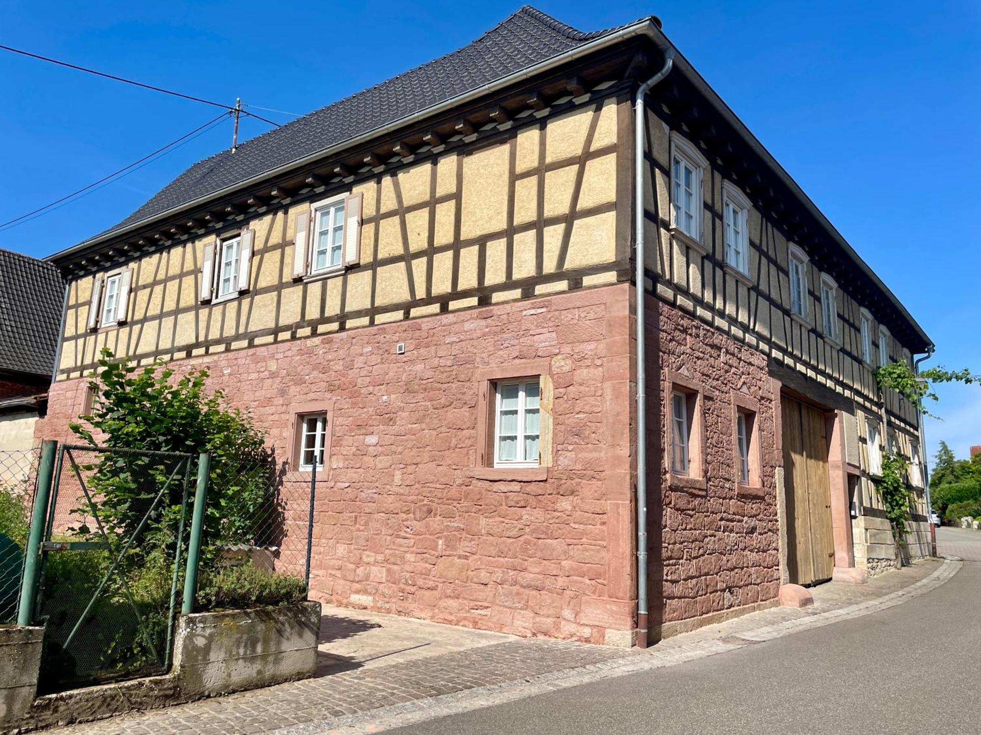 Auszeit - Historisches Ferienhaus In Der Suedpfalz Dierbach Exterior photo